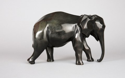 Eléphanteau, sculpture de Philippe Gueguen