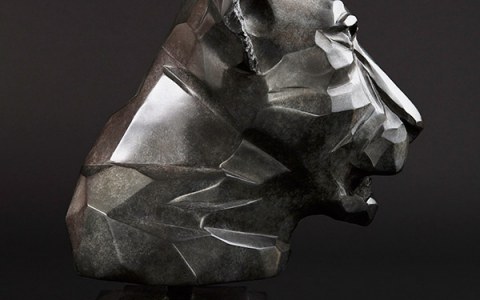Tête de lionceau version facettes, sculpture de Philippe Gueguen