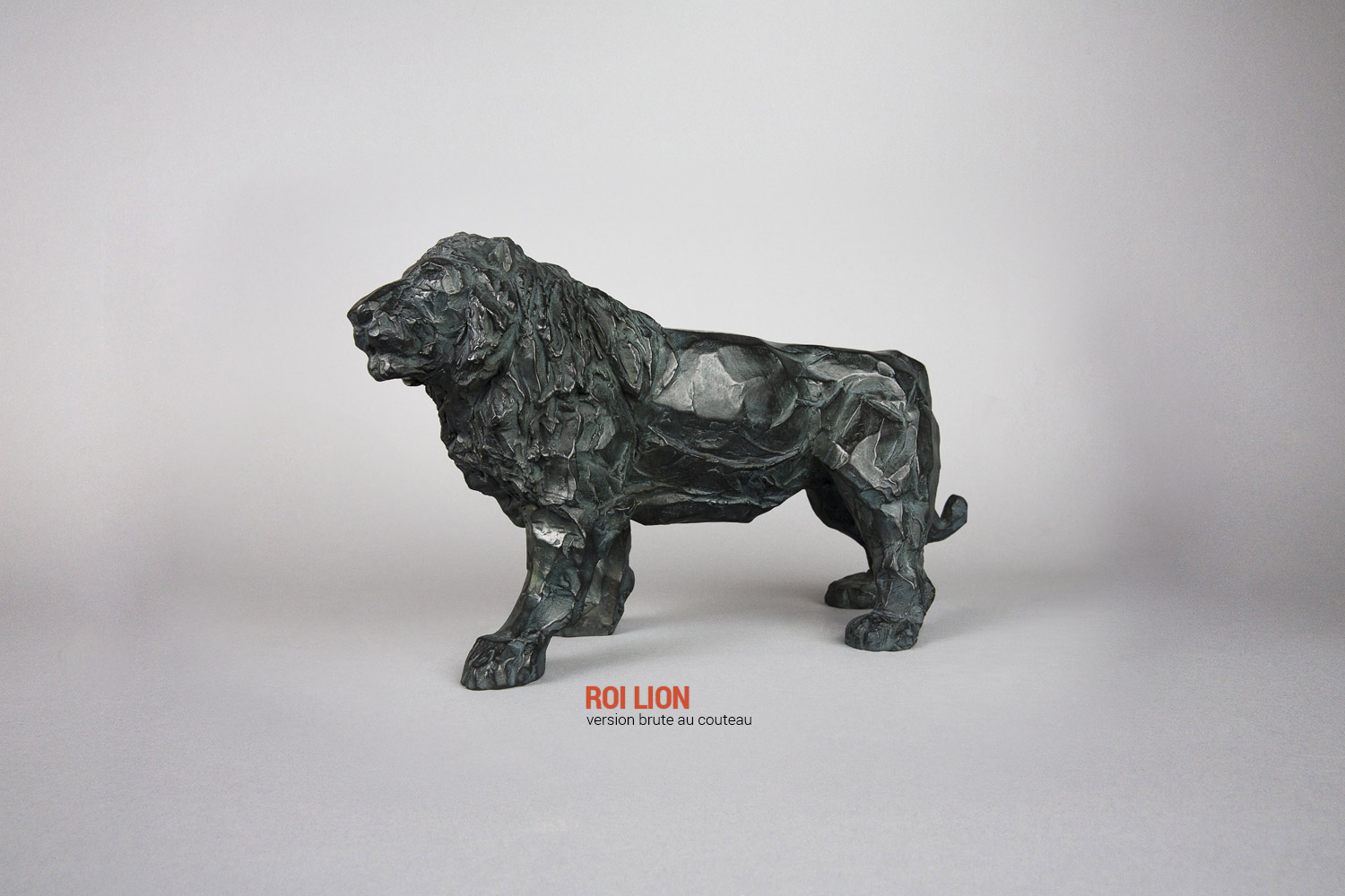 Roi Lion, version brute au couteau, sculpture en bronze de Philippe Gueguen